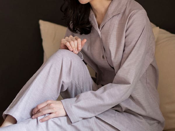 ストレッチ2重ガーゼ ぬくもり ノビーゼ “RIN” レディースパジャマ