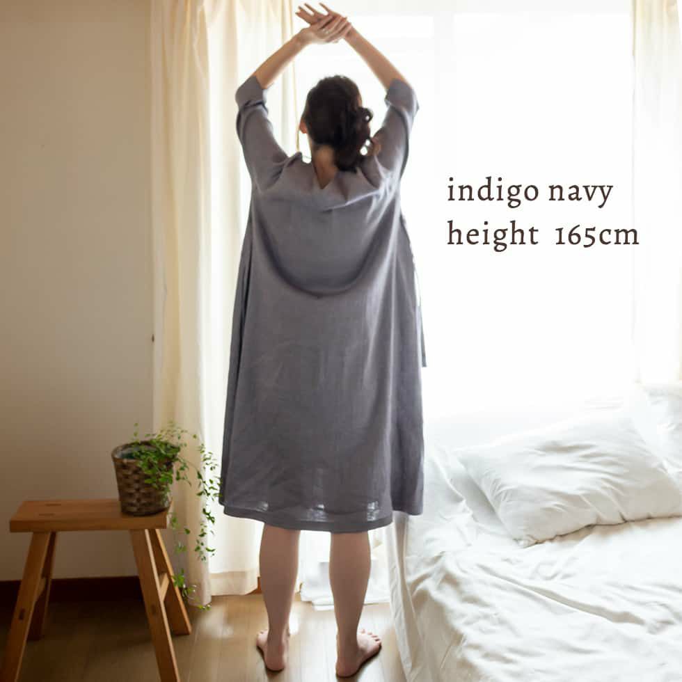 インディゴネイビー着用　モデル身長165cm