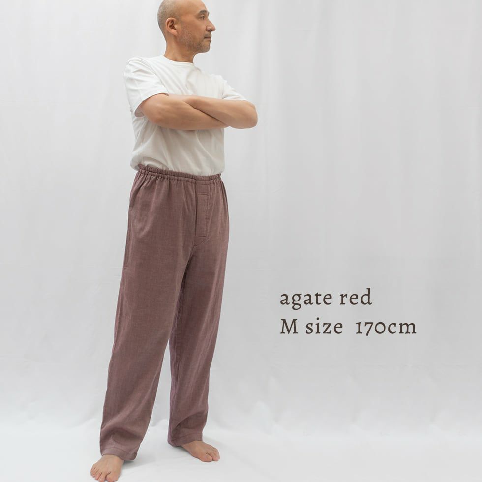 モデル身長 170cm Mサイズ アガットレッド着用