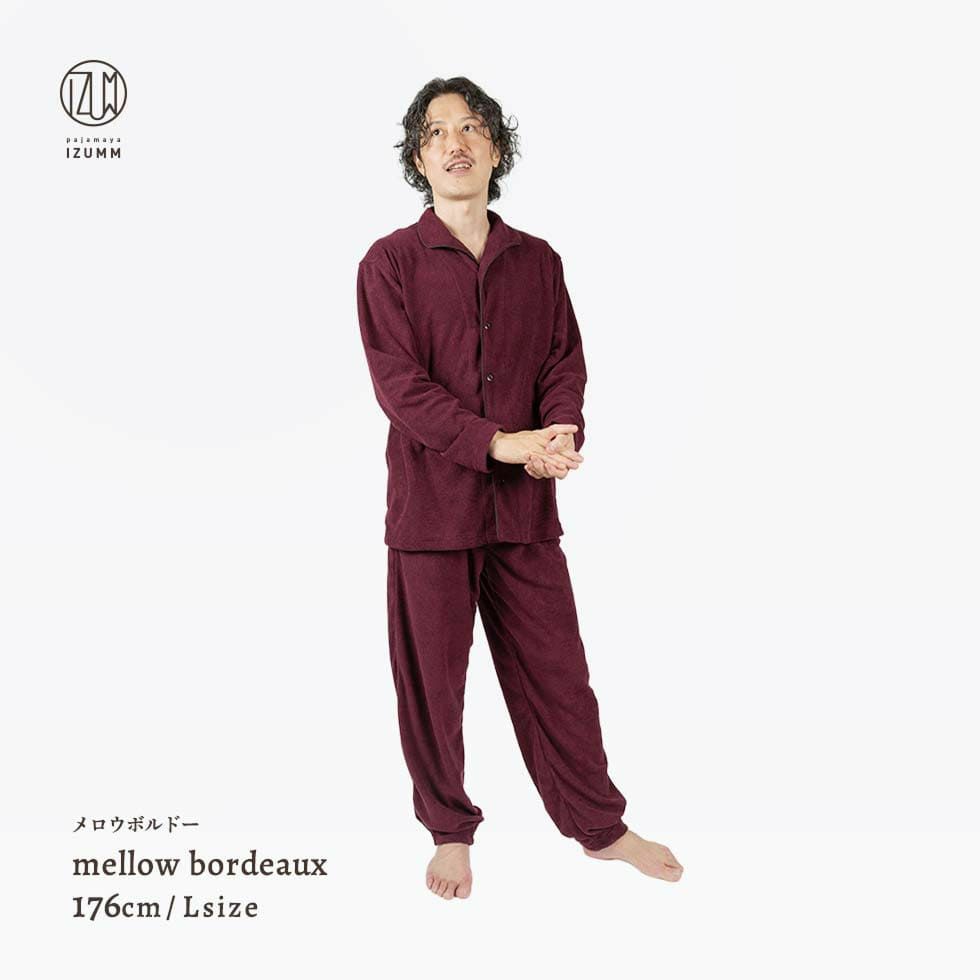 男性モデル身長：176cm Lサイズ メロウボルドー着用