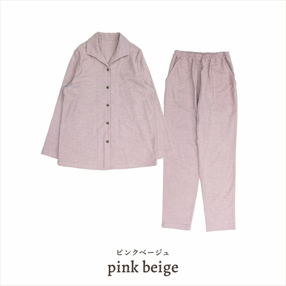 ピンクベージュ