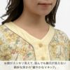 お顔がスッキリ見えて、屈んでも胸元が見えない絶妙な深さの緩やかなVネック