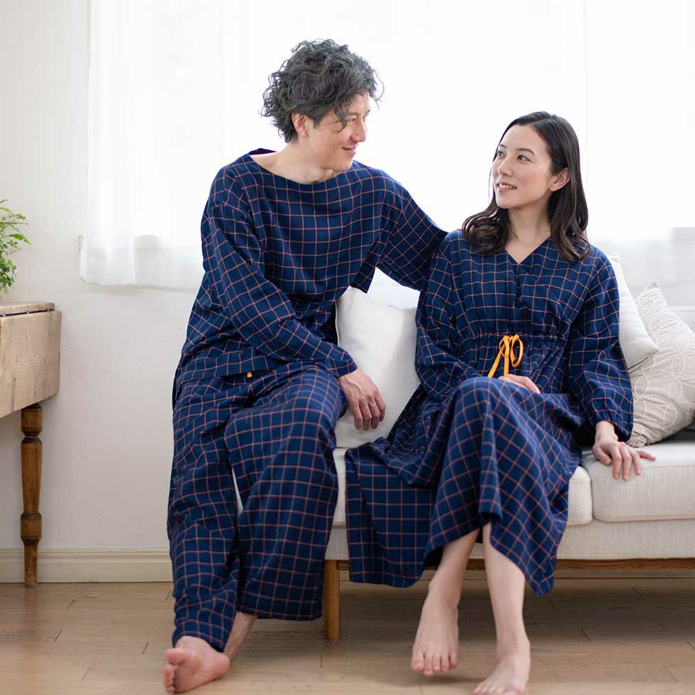 ふわっと一枚、素肌がよろこぶ伸びるガーゼのワンピース