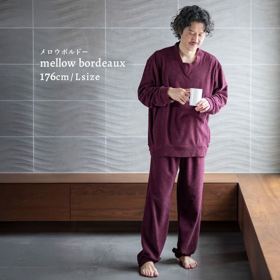 男性モデル身長：176cm Lサイズ メロウボルドー着用